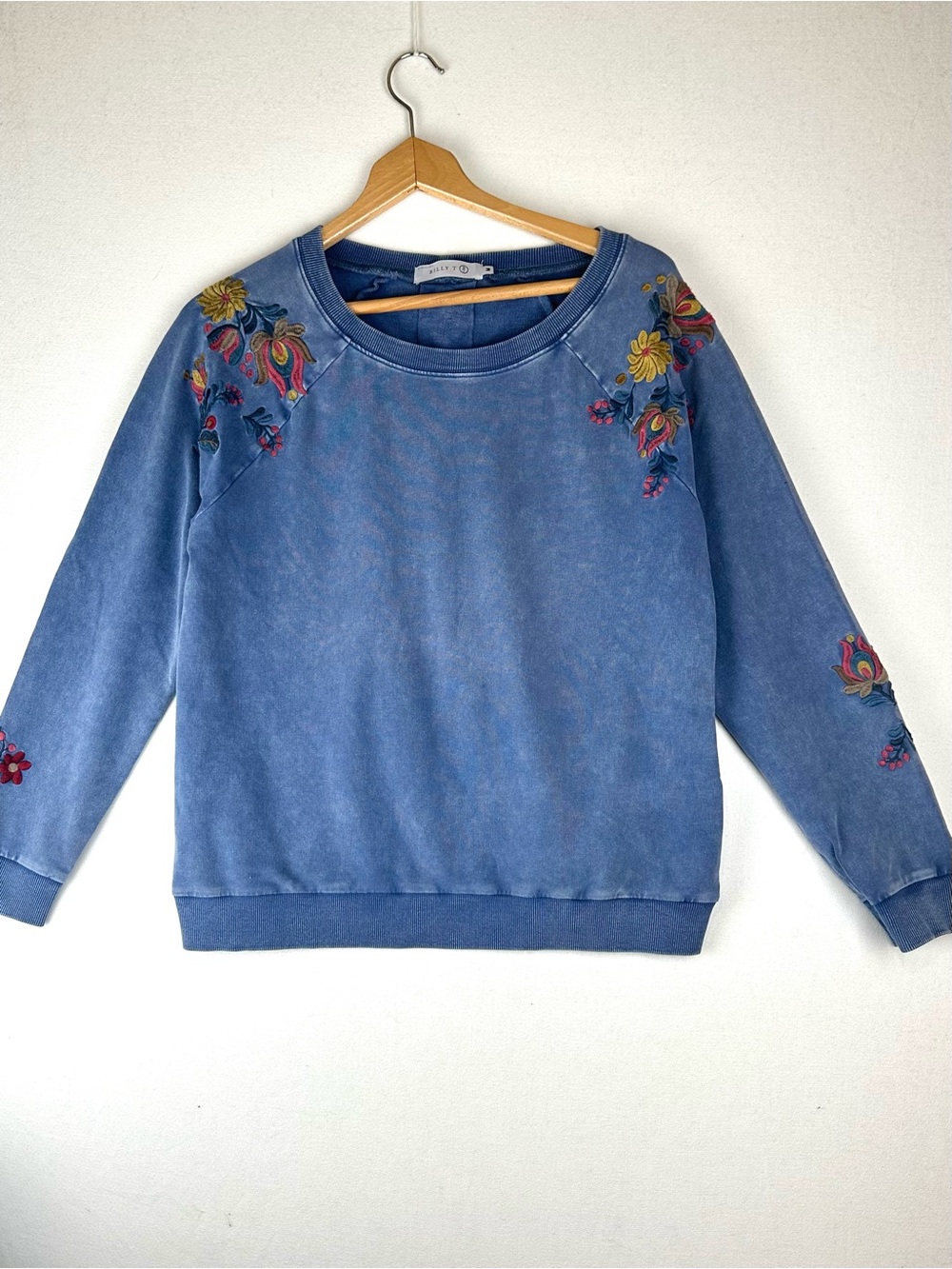 Billy T Embroidered Floral Raglan Crewneck Sweatshirt Boho